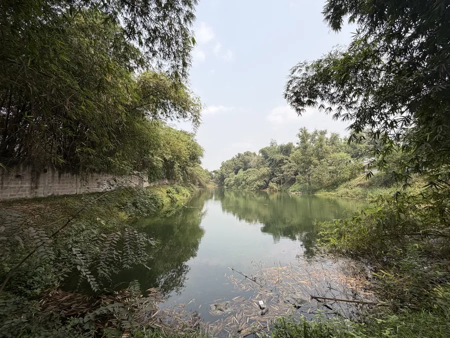Le lac · Venus Village