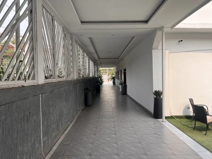 Couloirs & espaces · Venus Village